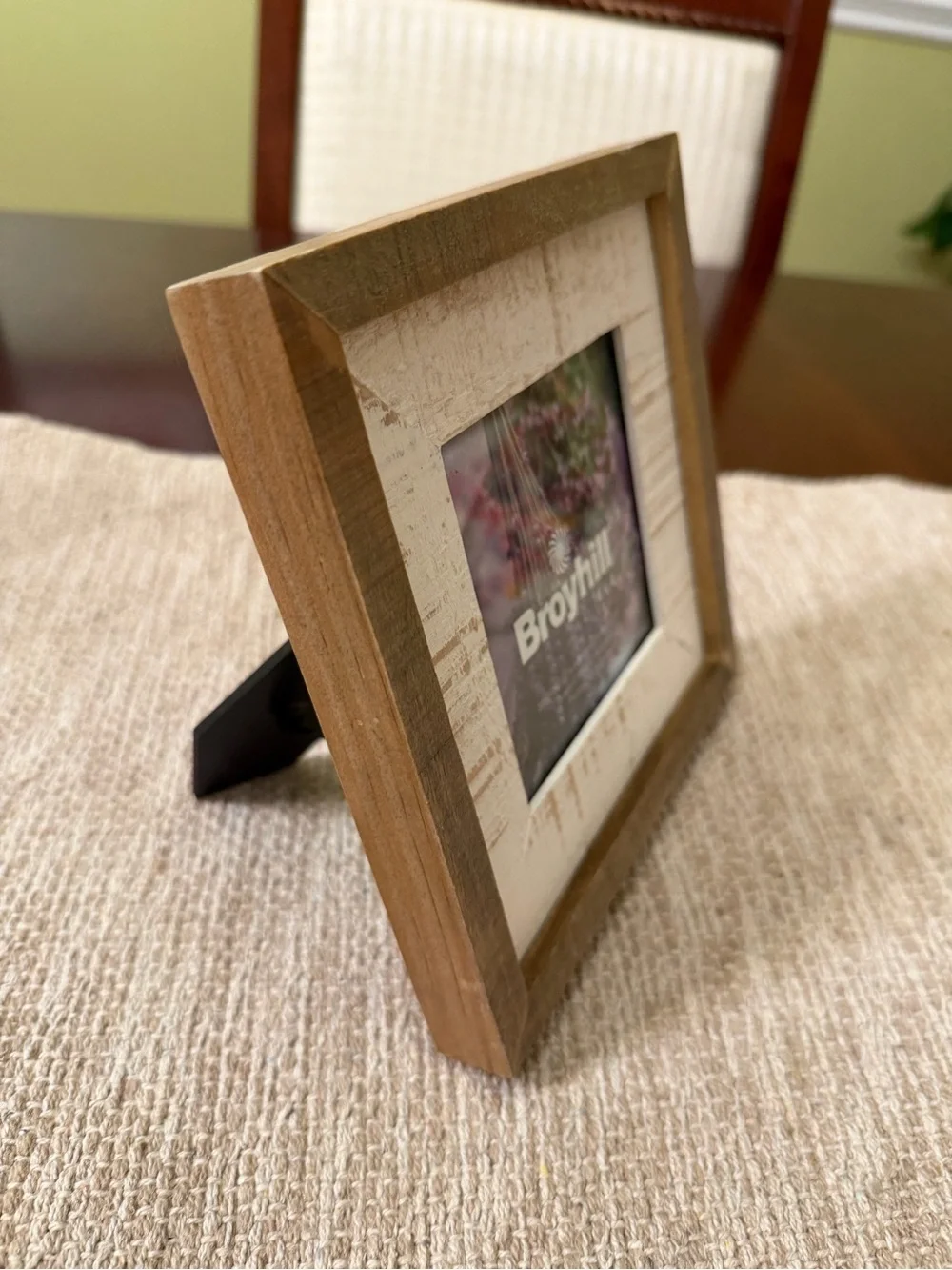 Broyhill 4x4” NEW Farmhouse Rustic Picture Frame